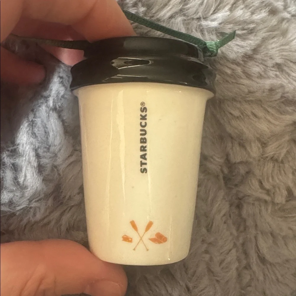 Starbucks Wisconsin Welcomes You Ceramic Coffee Cup Ornament - White & Gray - Picture 2 of 3